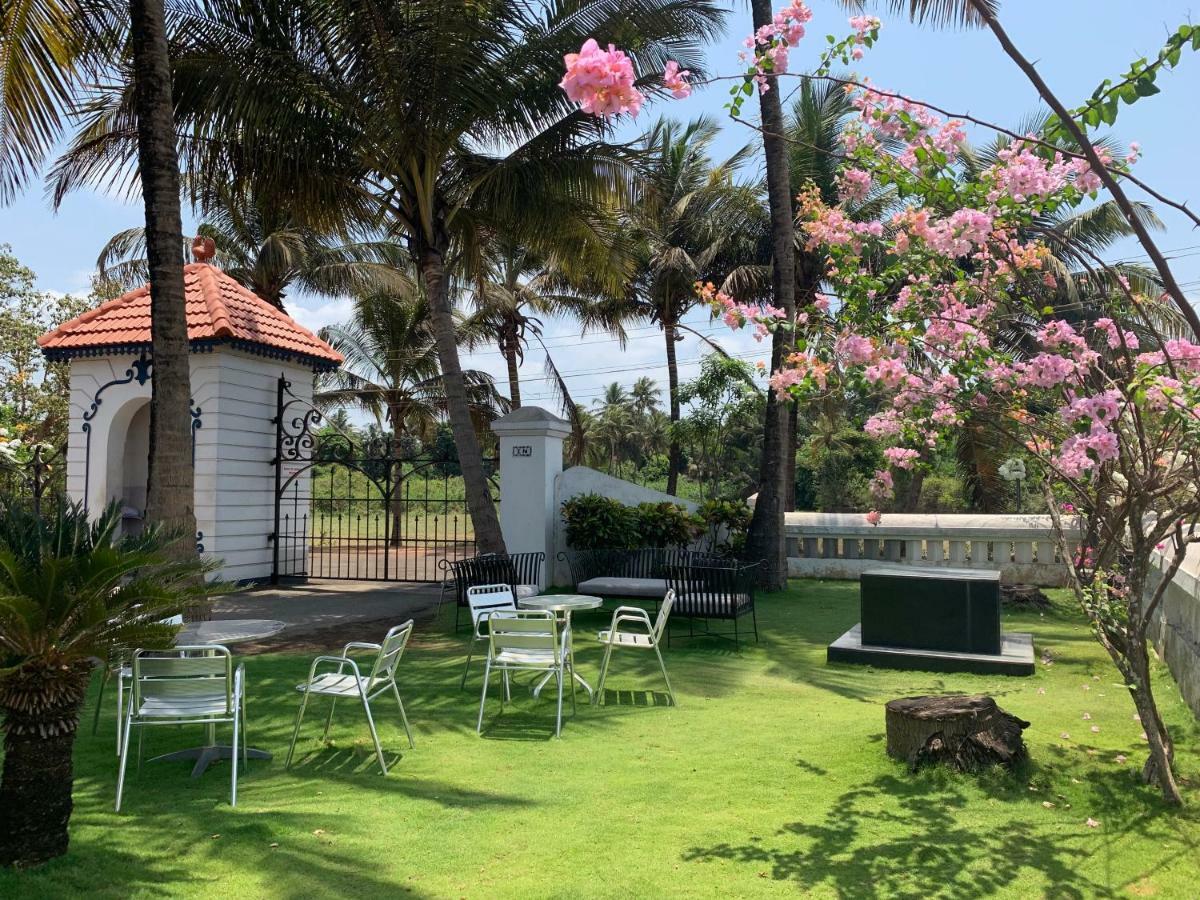 Chalet Saffron Goa Benaulim Exterior photo